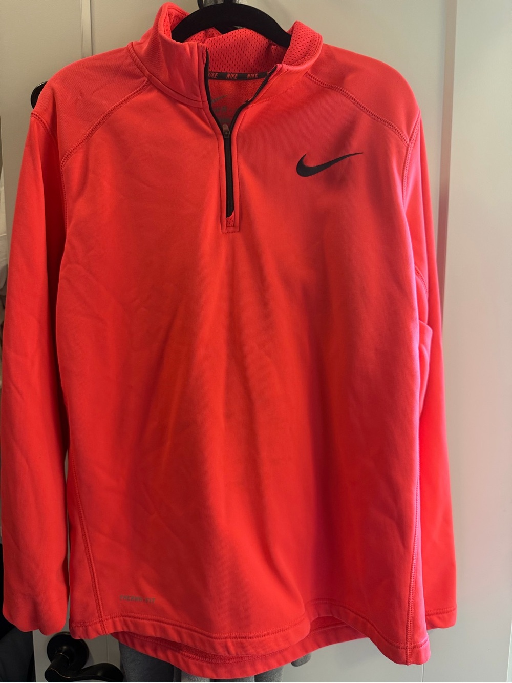 Nike Coral 1/4-Zip Performance Pullover